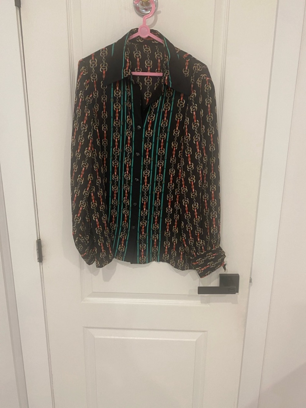 Gucci vibes women shirt fits medium